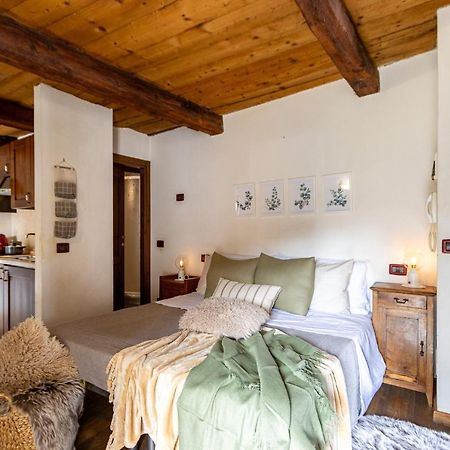 Stay5Vie: Incantevole Monolocale/Balcone/Borgo Domodossola Exterior foto