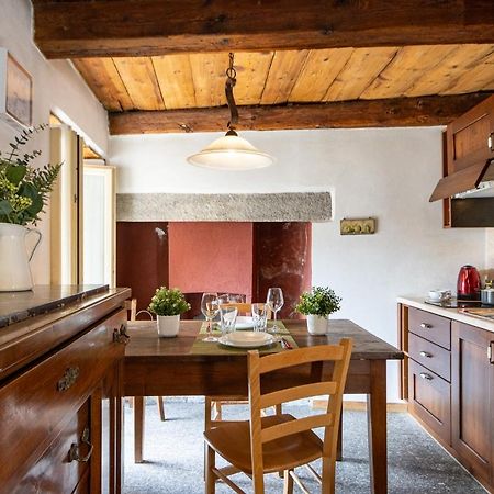 Stay5Vie: Incantevole Monolocale/Balcone/Borgo Domodossola Exterior foto